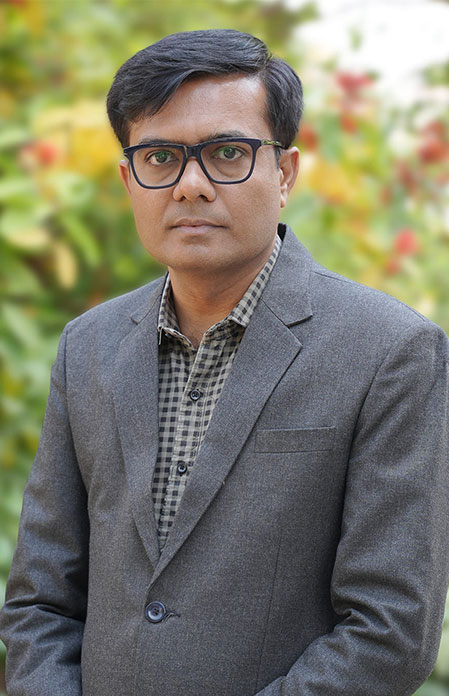 MR. MANOJ NAKUM