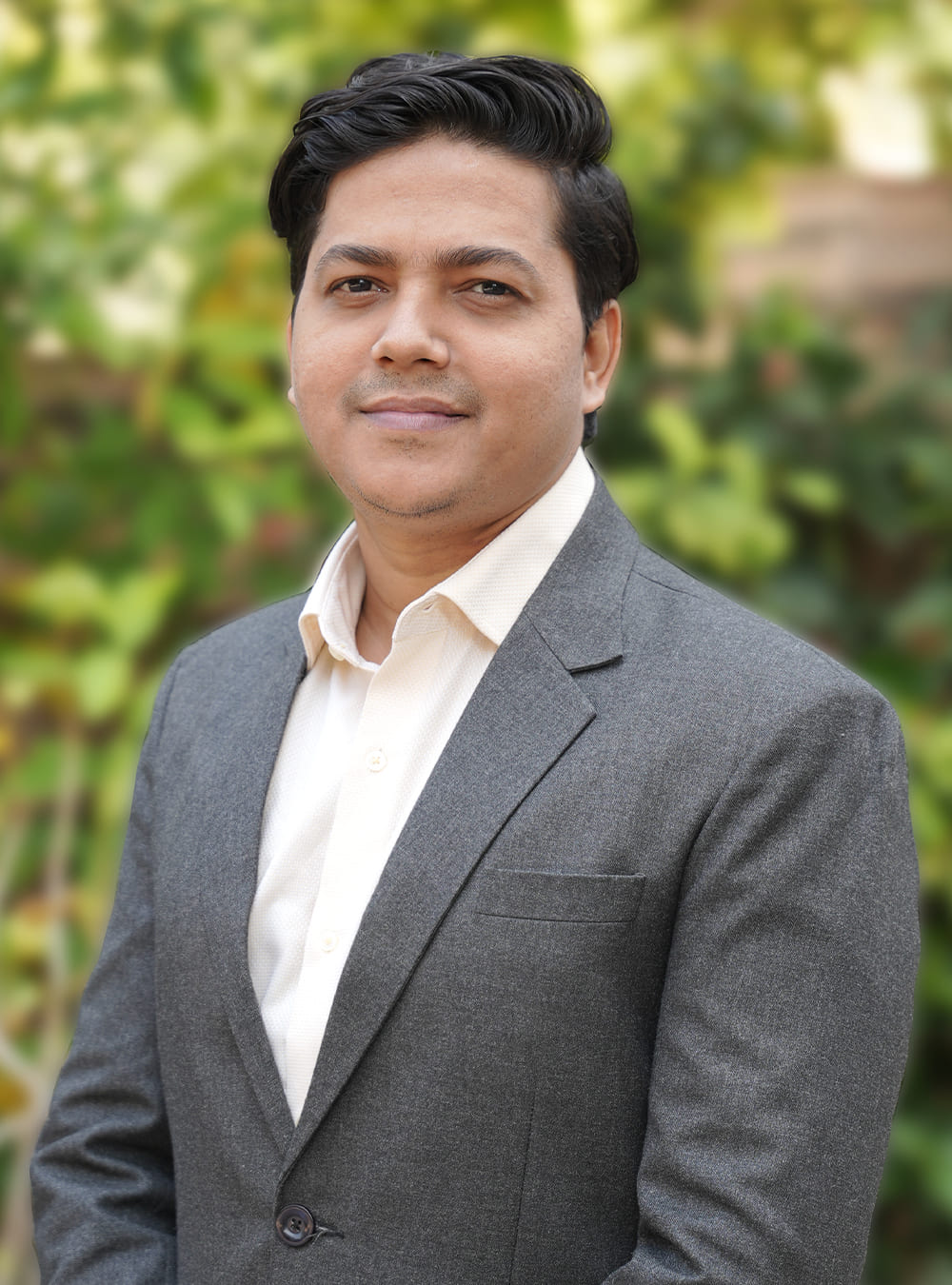 Nilesh Dr. Nilesh Yadav
